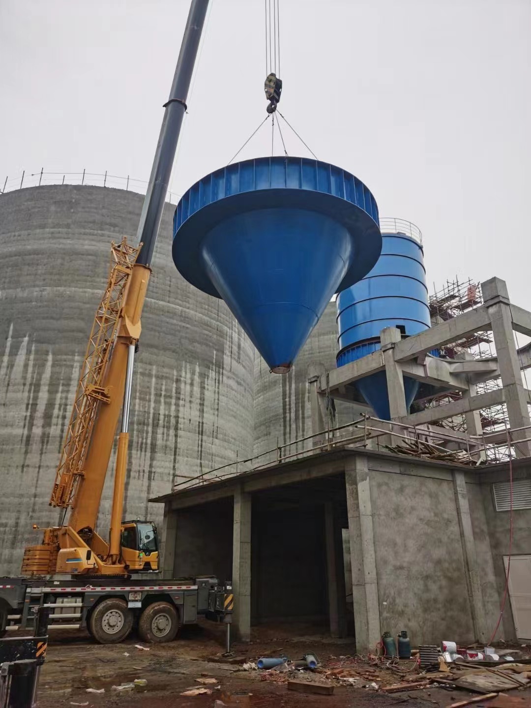 安徽五河中聯(lián)水泥年產(chǎn)200萬噸水泥生產(chǎn)線機電及鋼結(jié)構(gòu)項目